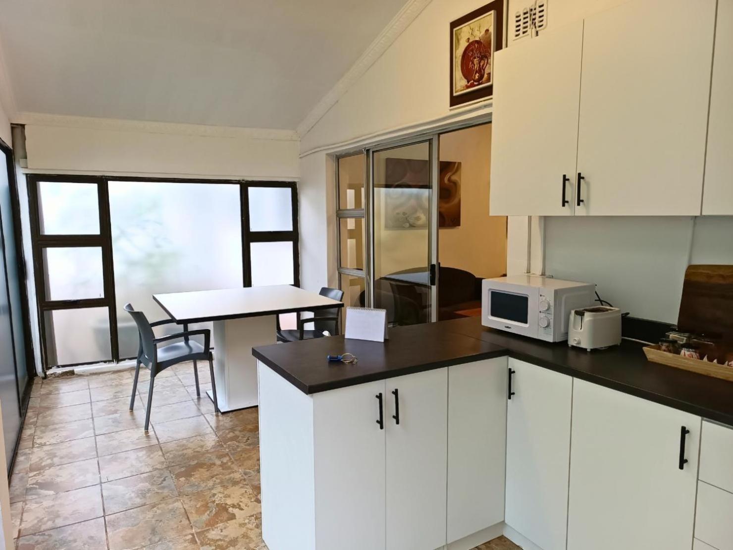 Zur See - No Loadshedding Ballito Quarto foto